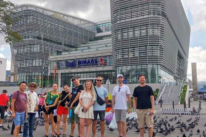 I am Dave and let´s discover the best of San Salvador with me - Discover San Salvador with a Local Guide: An Authentic 3-Hour Tour