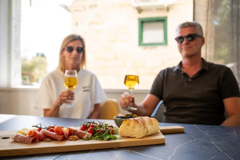 ibenik: Awarded Olive Oil, Local Wines & Food Experience - Setting and Approach