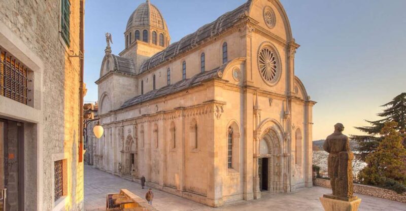 ibenik walking tour in one hour! - Who Should Consider This Tour?