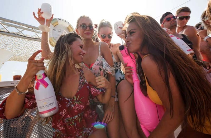Ibiza: Boat Party at Ibiza Boat Club with Lunch, Drinks & DJ - FAQs