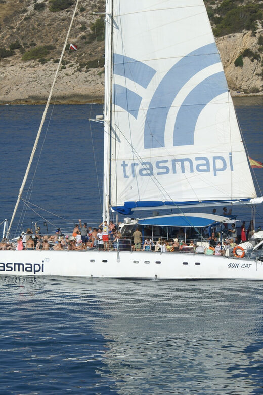 Ibiza: Catamaran Cruise to Formentera with Meal and Drinks - FAQs