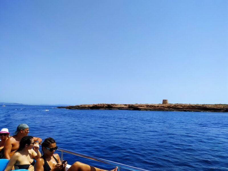 Ibiza: Crystal Waters Formentera, Open Bar and Buffet Lunch - FAQ