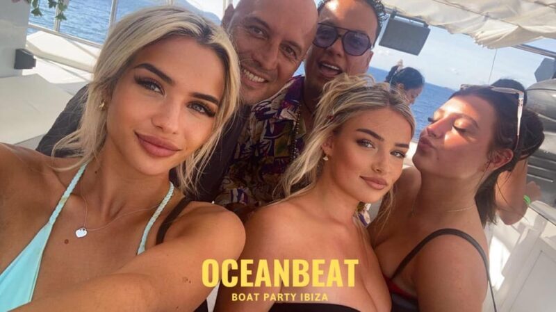 Ibiza: OceanClub Boat Party & Free Prem. Drinks & Club Entry - Key Points