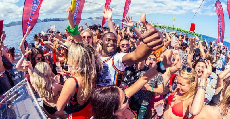 Ibiza: OceanClub Boat Party & Free Prem. Drinks & Club Entry - The Sum Up
