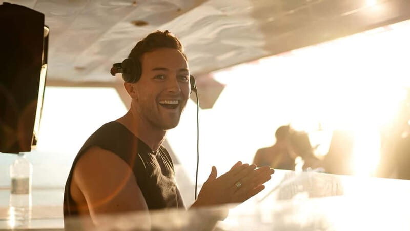 Ibiza: Party Boat w/ Drinks, Live Performances, DJ & Dancers - FAQ