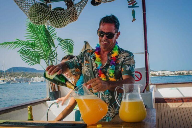Ibiza: Private Boat Trip, Open Bar Tapas & Free Water Sports - Key Points
