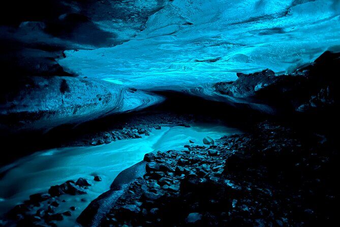 Ice Cave and Glacier Exploration Tour of Vatnajökull from Jökulsárlón - A Deep Dive into the Experience