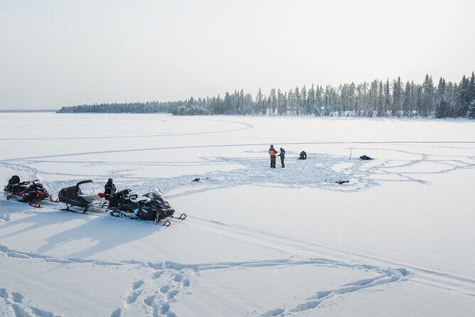 Ice Fishing and Snowmobile Safari Combo in Lapland - A Deep Dive into the Experience