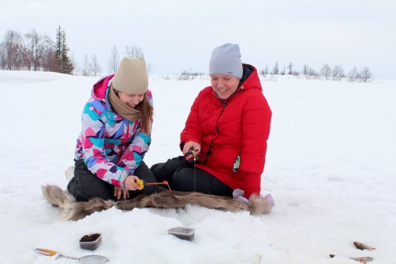 ICE FISHING experience - A Practical Look at the Ice Fishing Tour