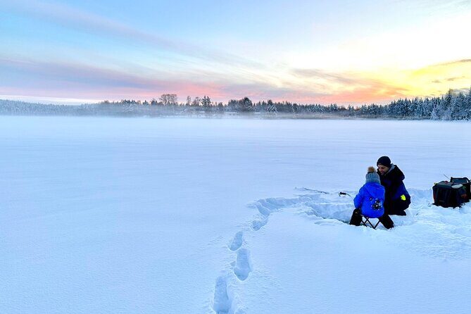Ice Fishing in Rovaniemi - A Deep Dive into the Ice Fishing Experience in Rovaniemi