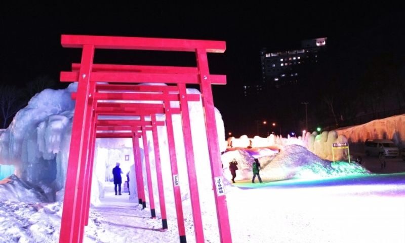 Icebreaker Cruise & Monbetsu Ocean Park & Sounkyo Ice Fall Festival - What the price covers, and what it does not