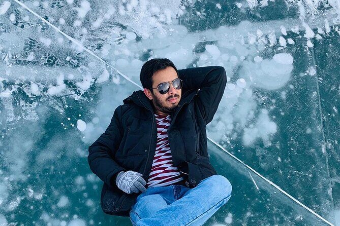 Icefields Parkway and Abraham Lake Bubbles Private Tour - The Experience: What Travelers Say