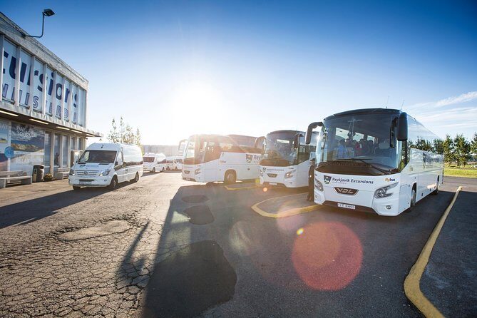 Iceland: Airport Transfers between Keflavik and Reykjavik Hotels - The Sum Up