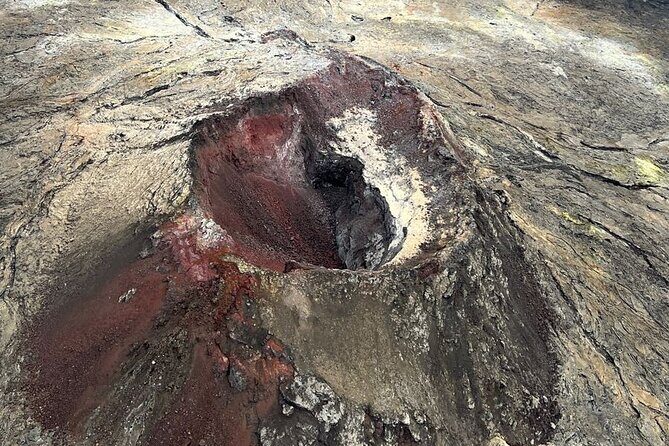 Iceland Volcanic Eruption Area Helicopter Tour from Reykjavík - The Itinerary in Detail