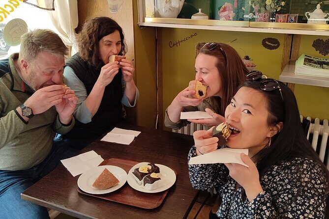 Iconic Berlin Street Food Tour - 2,0 hrs - A Detailed Look at the Berlin Street Food Tour
