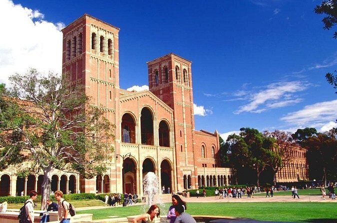 Iconic Film and Television Locations 1 Day Tour in Los Angeles - Who Should Book This Tour?