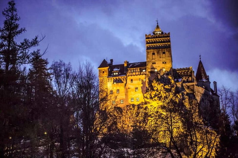 ICONIC TOUR: Draculas Delight Round-Trip Day Trip - Key Points