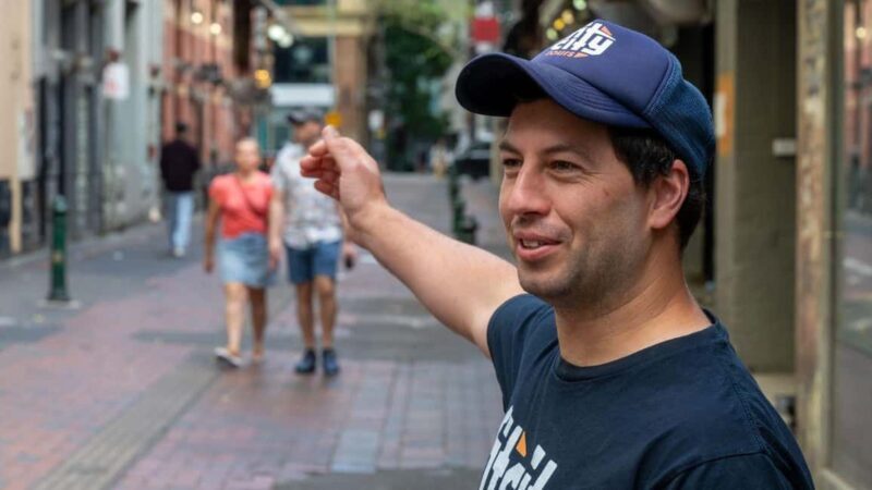 Icons of Melbourne Walking Tour - Who Will Find This Tour Most Beneficial?