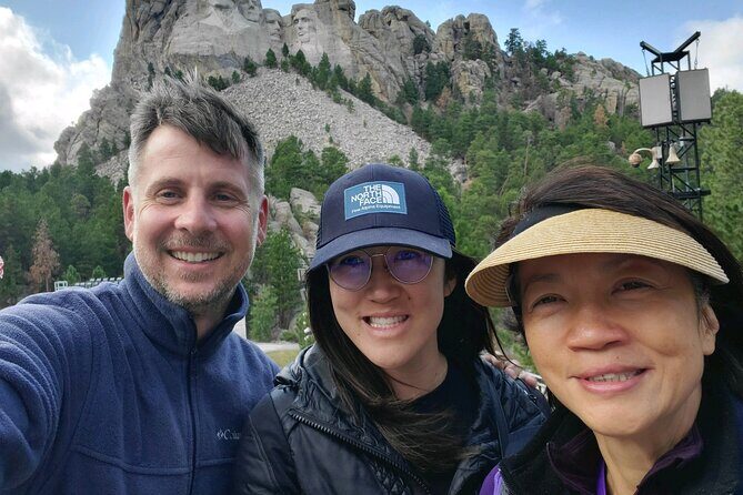 Icons of the West: Black Hills & Badlands 3-Day Tour - A Detailed Look at the Tour Experience