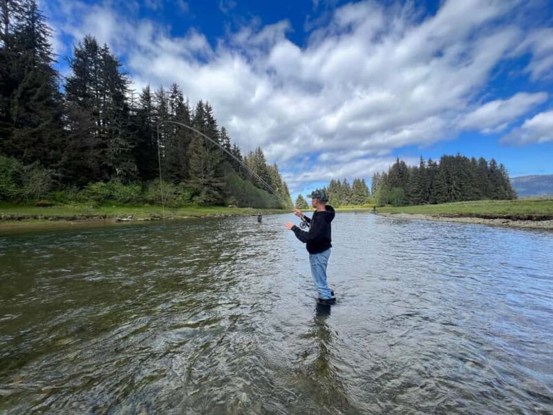Icy Strait Point: River Fishing & Bear Search Tour - Key Points