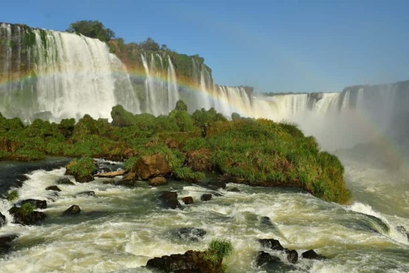 Iguassu Waterfalls: 1 Day Tour Brazil and Argentina's sides - Key Points