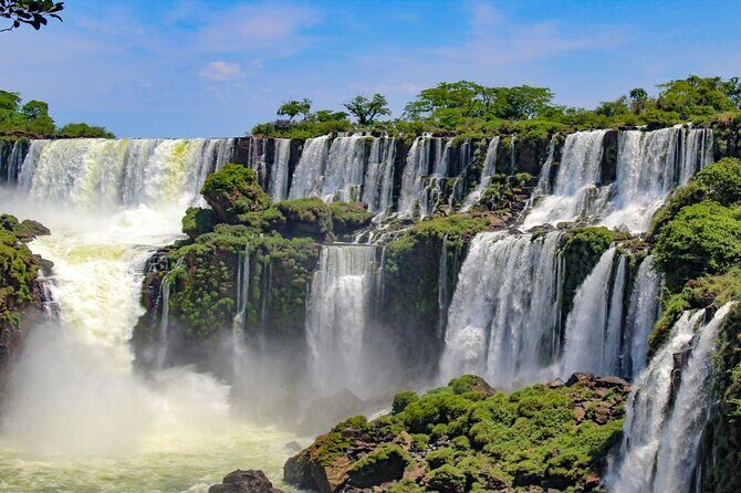 Iguazu Falls: Argentinian Side with Rainforest Ecological Train - The Guides and Group Experience