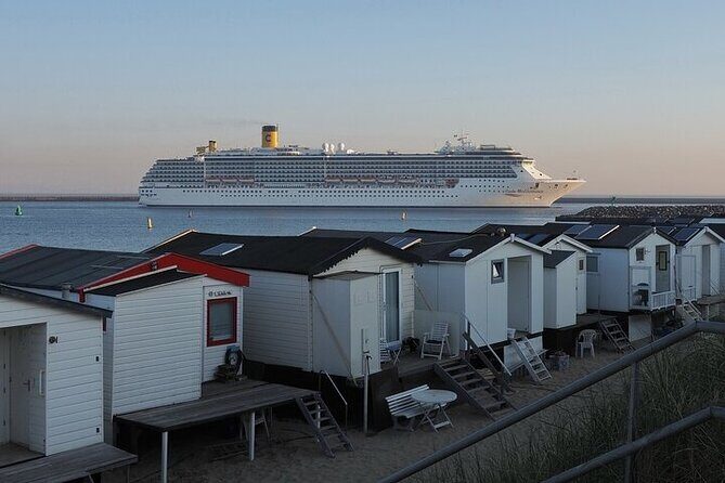 IJmuiden to Amsterdam Private Transfer - Driver’s Role and Local Tips