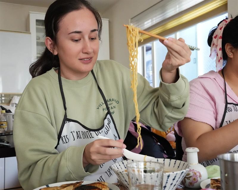 Ikebukuro Cooking: Gyoza and Ramen - What the Price Covers