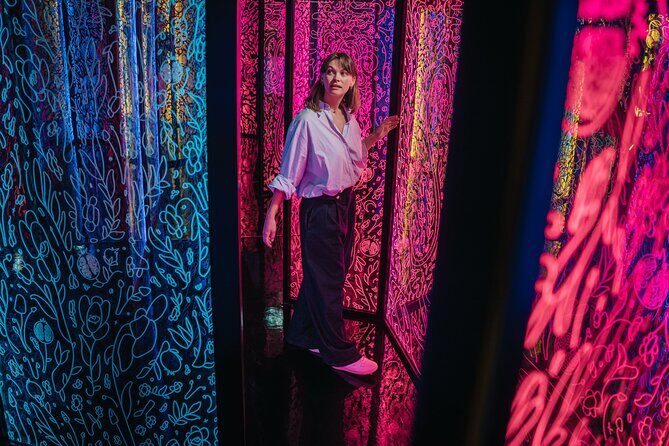 IKONO Berlin Immersive Experience - A Deep Dive into the IKONO Berlin Experience