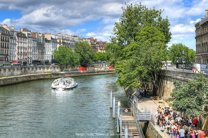 Île de la Cité Private 2h Tour with Latin Quarter & Seine River - Frequently Asked Questions