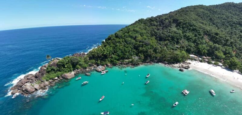 Ilha Grande: 360° Circumnavigation Speed Boat Tour - 8h - Key Points