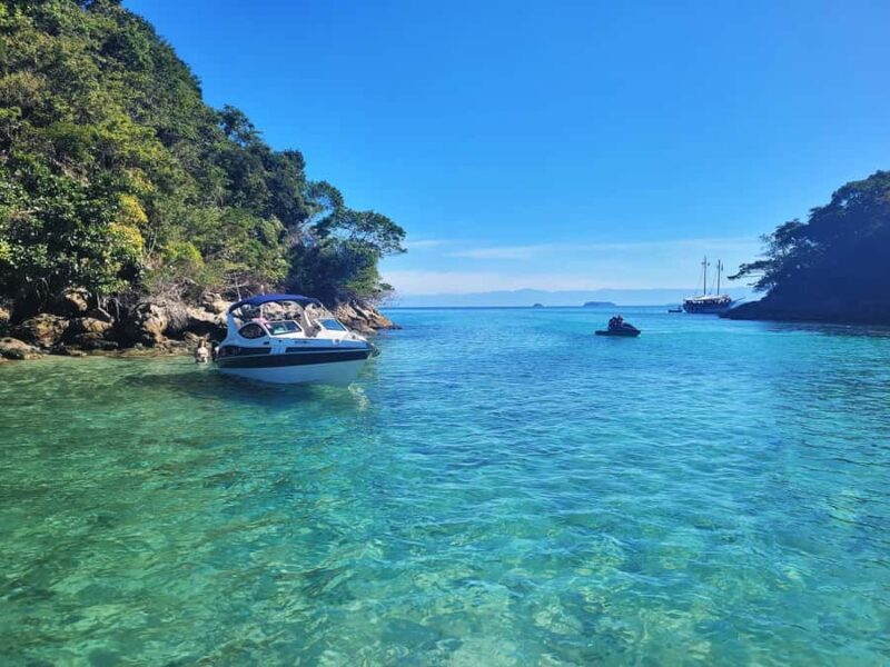 Ilha Grande: Blue Lagoon Schooner Tour - Exploring the Itinerary: What to Expect on This Schooner Adventure