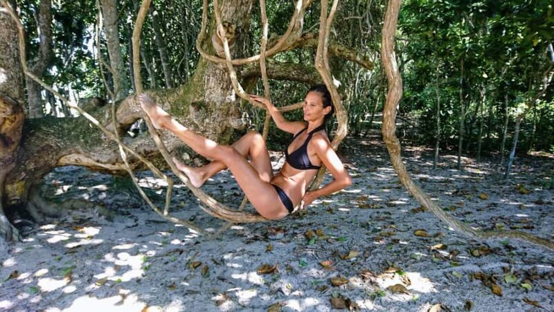 Ilha Grande: Lopes Mendes Private Hiking Tour - Key Points