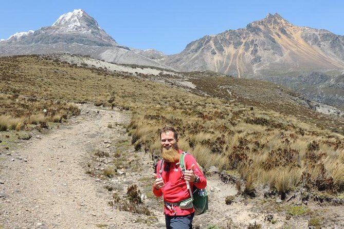 Ilinizas Hiking Day Tour - Key Points