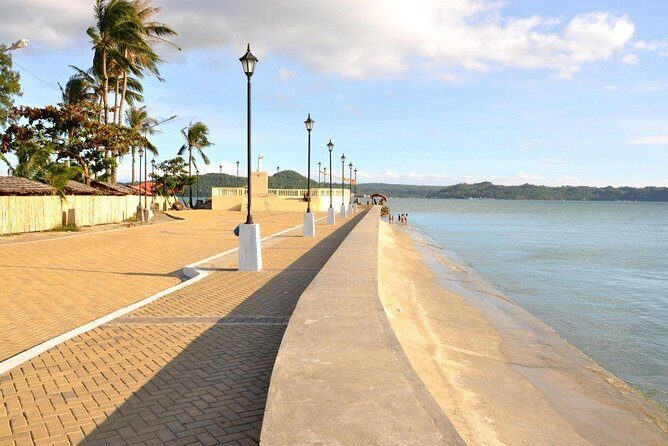 Iloilo City Tour (Garin Farm, Molo Mansion/Church, Vanishing Mansion) - Key Points