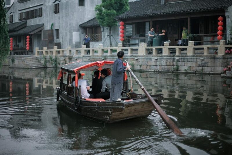 Immerse in Suzhou & Tongli: Private Day Trip - Exploring Suzhou & Tongli: A Closer Look
