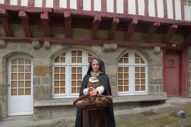 Enjoy the 15th century in Dinan - Visiting Dinans 15th Century Charm: A Guide to the Medieval Tour