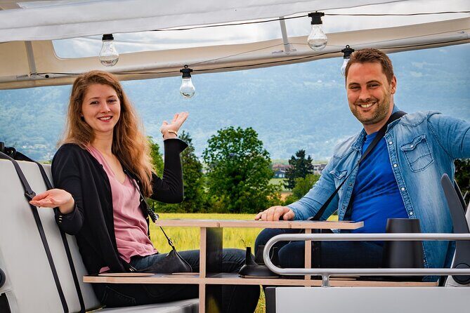 Immersion in the Geneva vineyards by tuktuk with tasting - FAQ