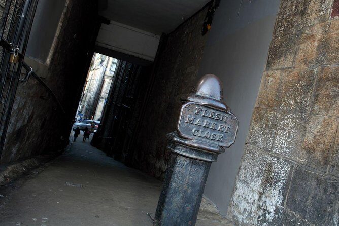 Immersive Haunted Underground Vaults Tour in Edinburgh - Who Should Consider This Experience