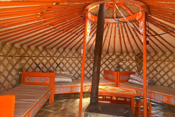 Immersive Mongolian Gobi experience, Camel, Cousine, Stargaze, 2D - The Sum Up