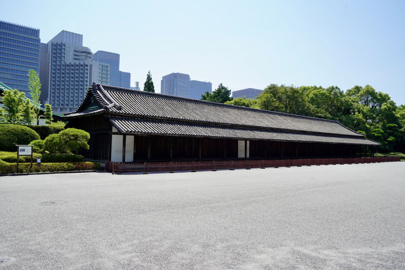 Imperial Palace East Garden and Heritage of Edo Castle Private Tour - Is the price worth it?