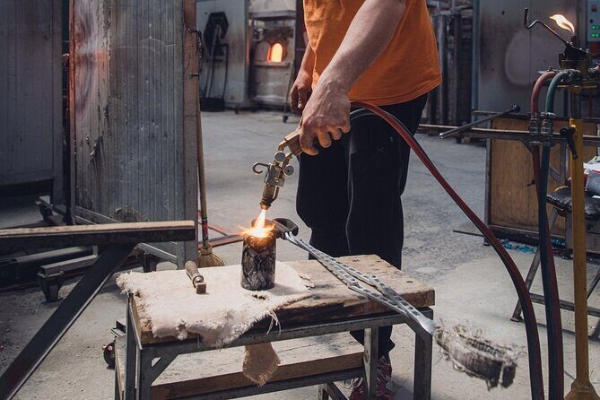 In-depth guided tour in a real Murano Glass Factory - Authentic Murano Glassmaking: An In-Depth Factory Tour in Venice