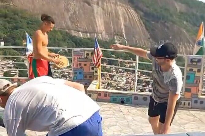 In Favela All Day Long - A Detailed Look at the Experience