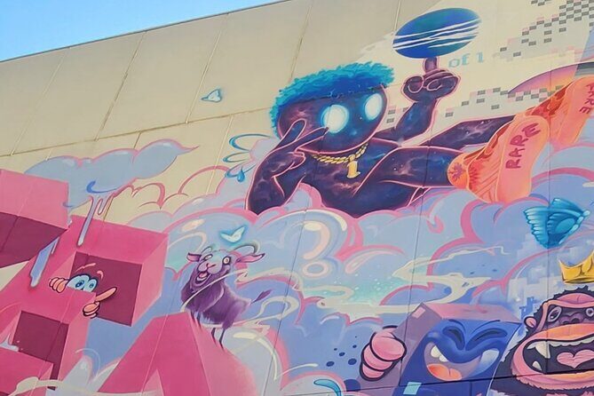 "In The Streets & Eats" Mural Art Tour Of Charlotte - Exploring Charlotte’s Street Art Scene