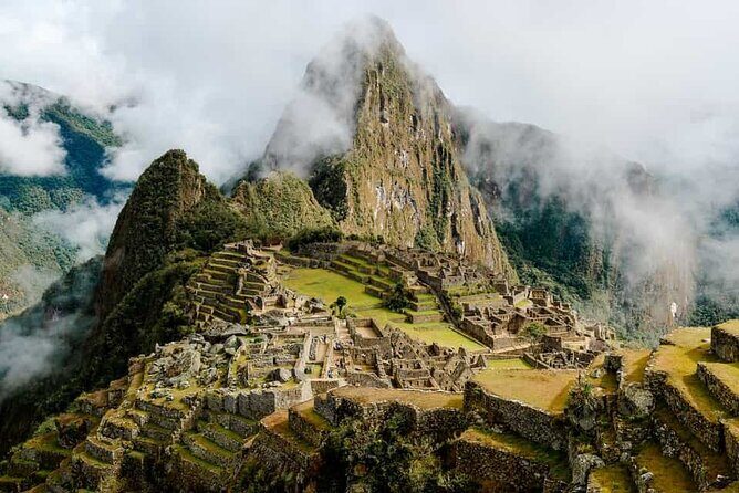 Inca Trail 2 Days to Machu Picchu & Panoramic Train - What Makes This Tour Stand Out?