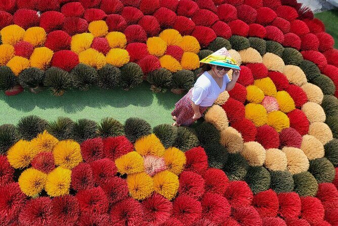 Incense Village Small Group Of 9 Tour From Hanoi to Ninh Binh - A Detailed Dive into the Experience