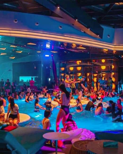 Incheon: Chroma Bootleg Show Ticket at Paradise City Hotel - Who Will Love This Experience?