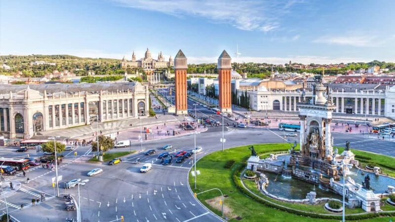 Inclusive Barcelona: Wheelchair-Friendly Private Tour - Who Should Consider This Tour?