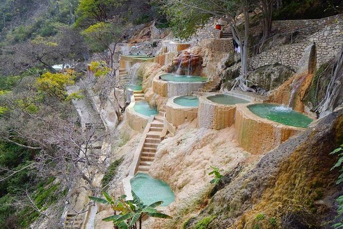 Incredible Tolantongo Caves from Cdmx - A Deep Dive into the Tolantongo Experience