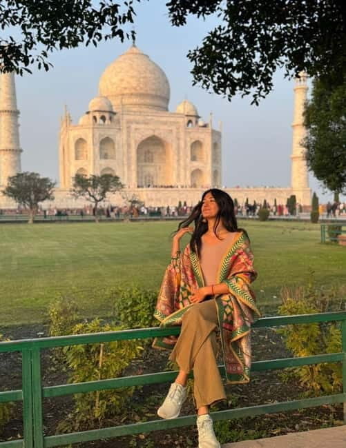 India: Premier High Value Taj Mahal Tickets with Transfers - FAQ